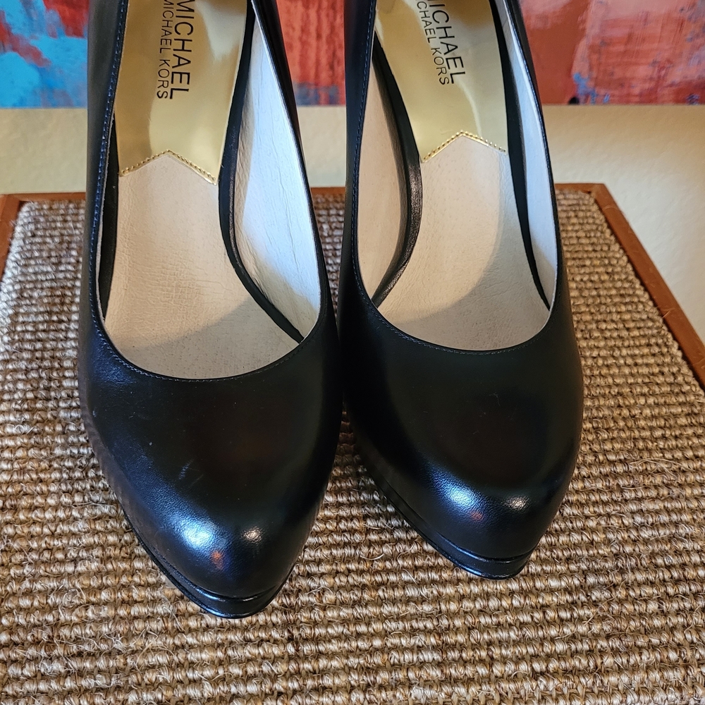 Women's Black High Heel Pumps with Gold Accent - Picture 5 of 5